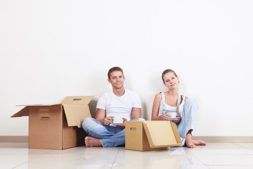 Local Ravenscourt Park moving service handling furniture