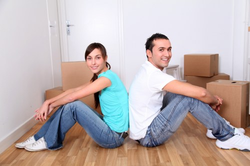 Safe and flexible payment methods for Man And Van Ravenscourtpark