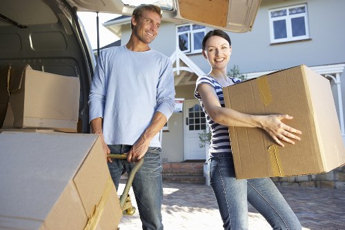 Household and office furniture pick-up service for Ravenscourt Park properties